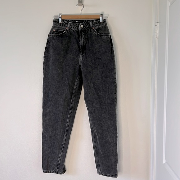 ASOS Design hourglass mom jeans distressed black 26/30 - Picture 2 of 4